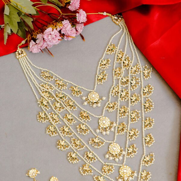 product-grid-gallery-item