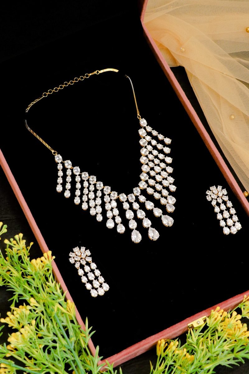 rnb-product-grid-gallery-item