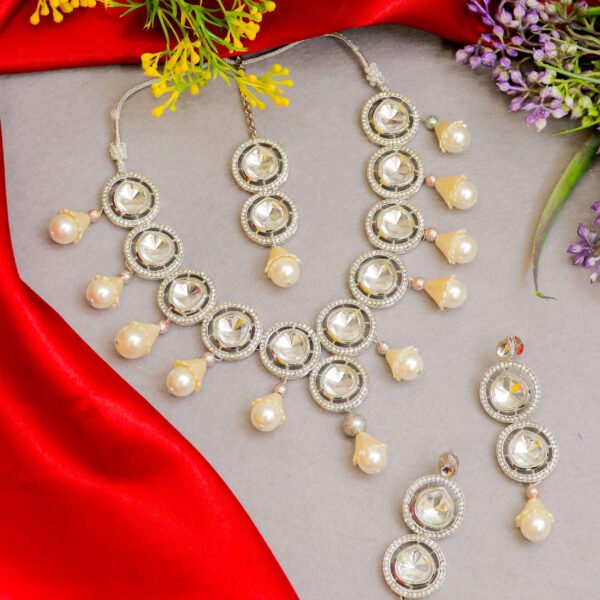 product-grid-gallery-item