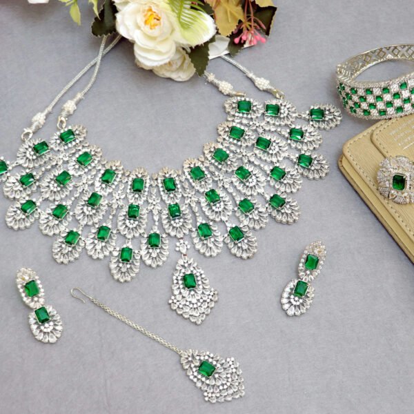 Enchanting Emerald Elegance Bridal Jewellery Set for Rent - Inspired by Kiara's Glamour