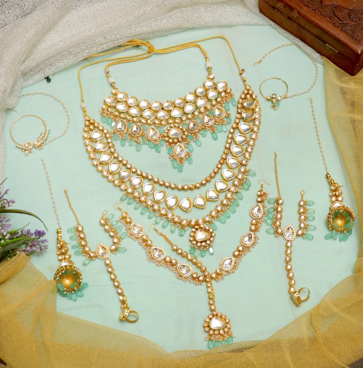 product-grid-gallery-item