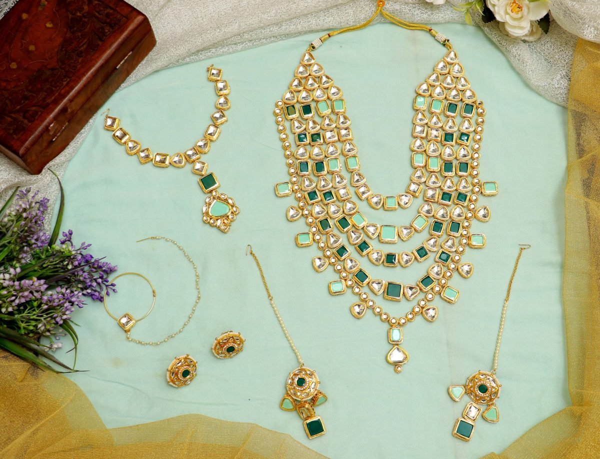 product-grid-gallery-item